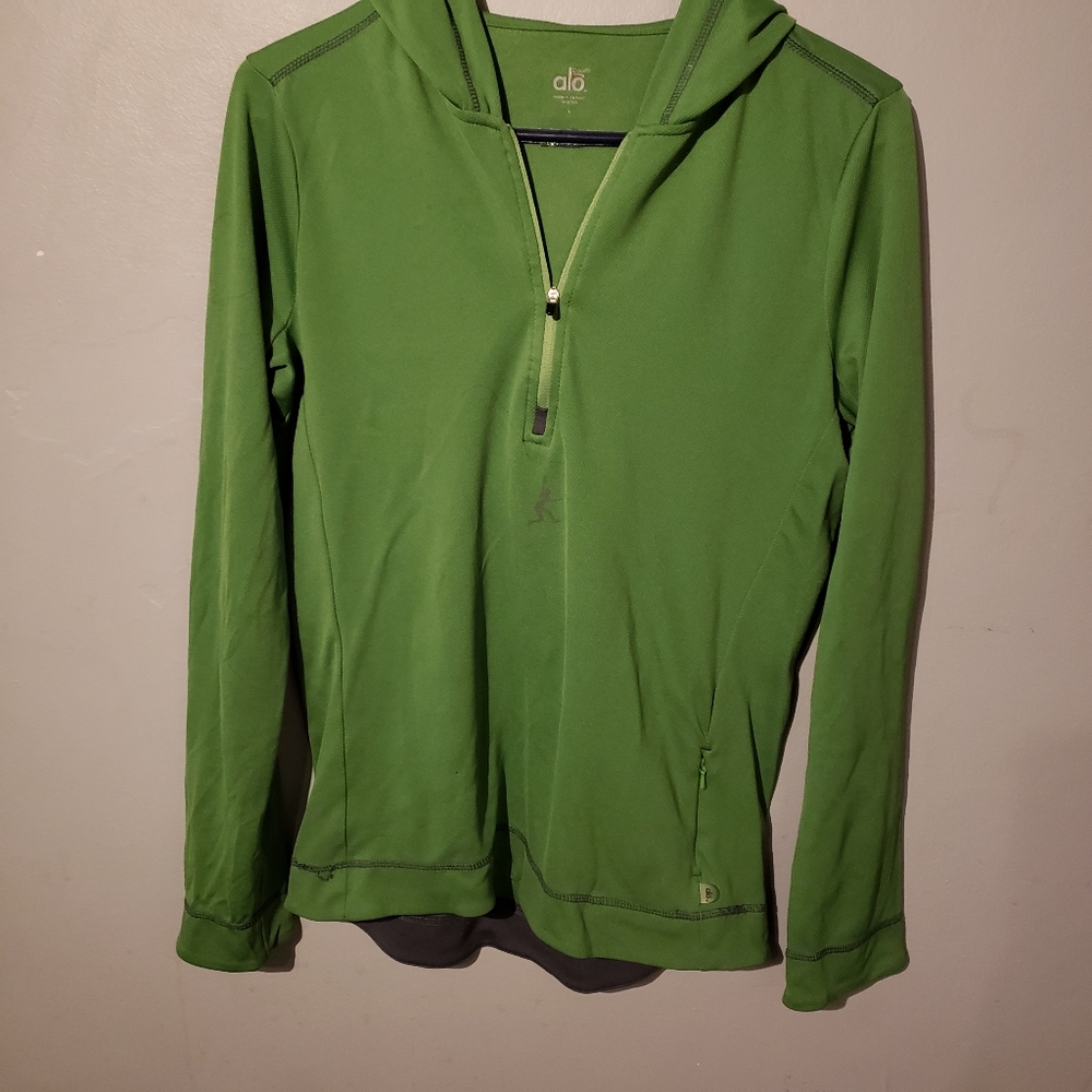 Alo Yoga Cool-Fit Hoodie